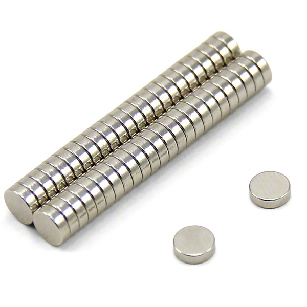 N42 Neodymium Circular Disc Magnets: 5mm x 1.5mm (Pack of 10) - Click Image to Close