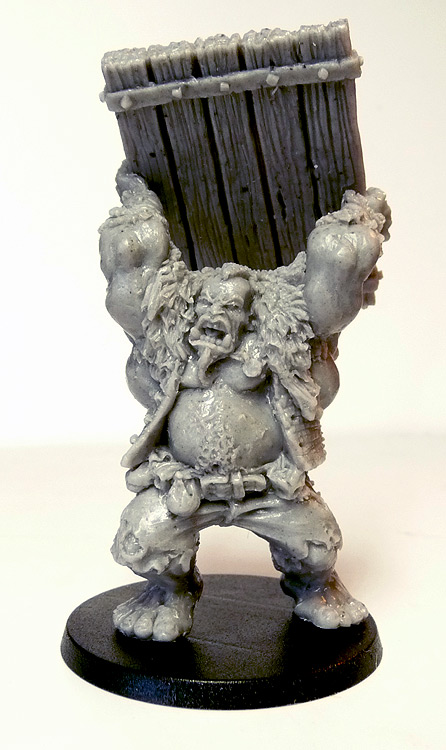 (RESIN) OGRE WITH TABLE (2016)